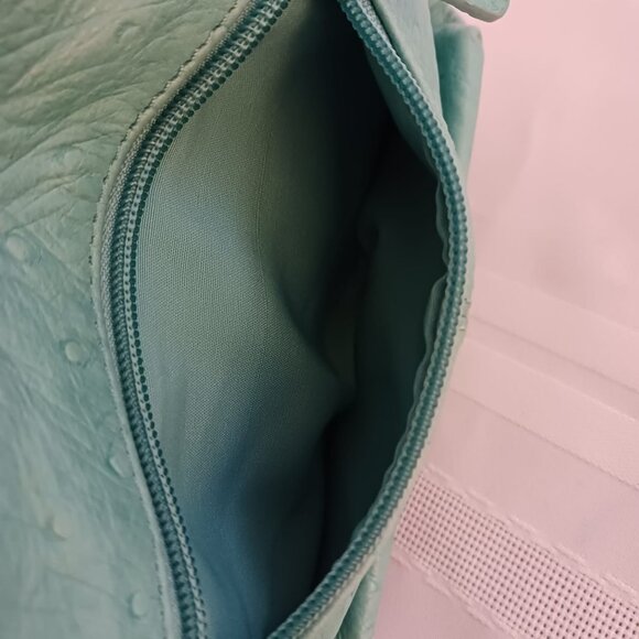 Stone Mountain Leather Teal Purse - Picture 7 of 10